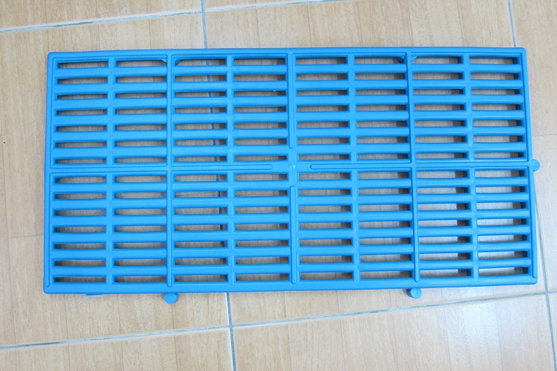 High Density Quality Plastic Kennel Board 2ft x 1ft